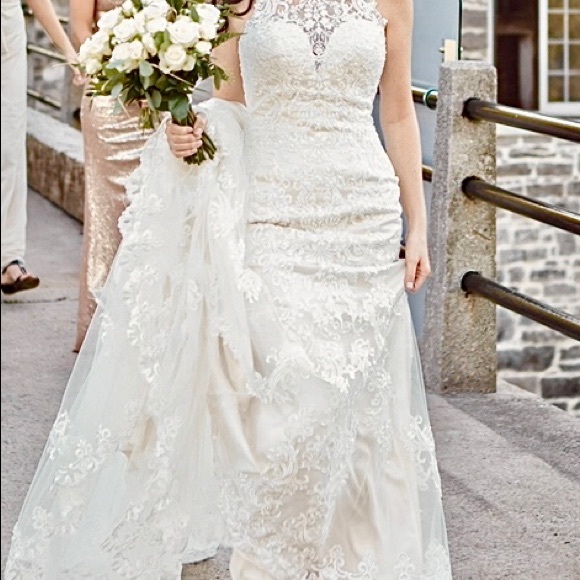 Wedding dress - Picture 5 of 8